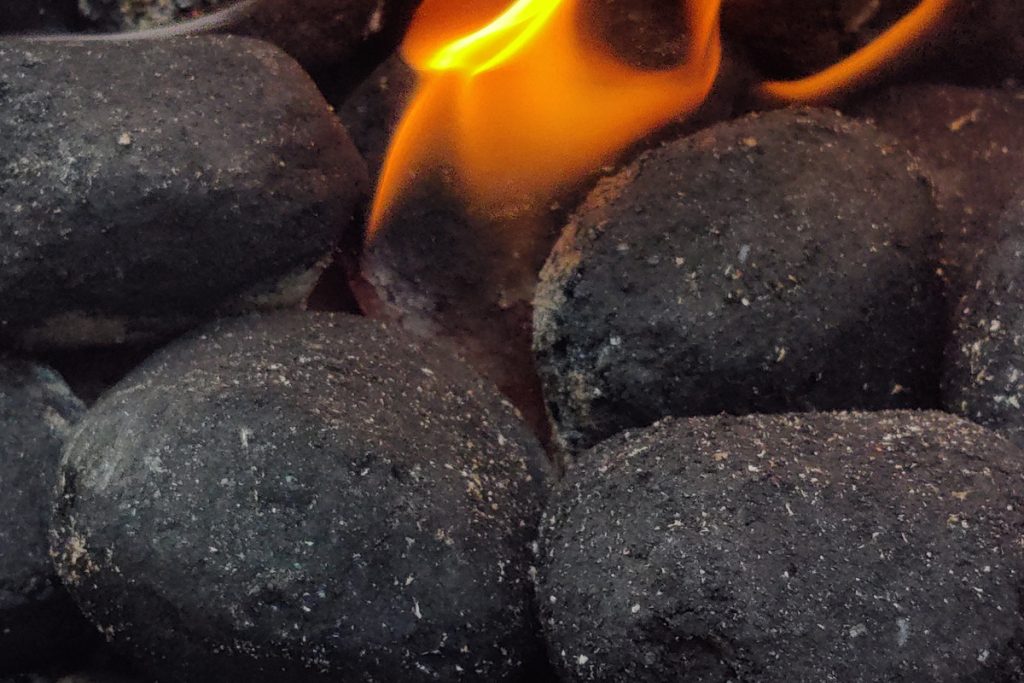 Smokeless Coal (20kg) Premium by Big K William Alexander Logs